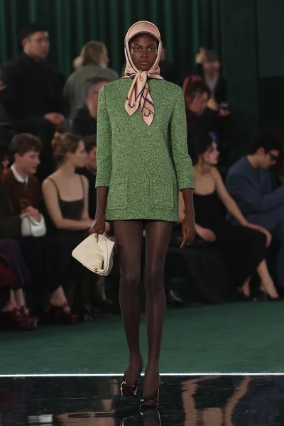 Look 41